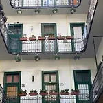Apartment Raday Street, Spacious, Modern