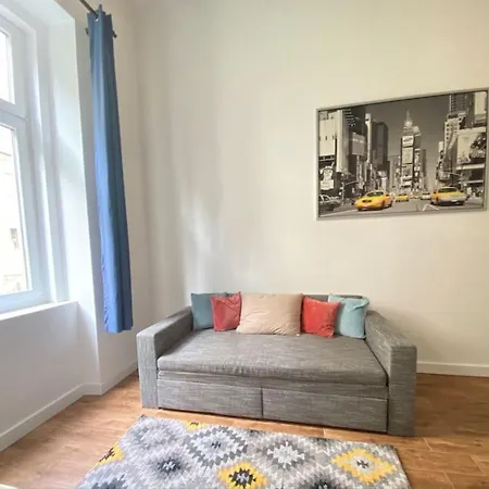 Raday Street, Spacious, Modern Lejlighed