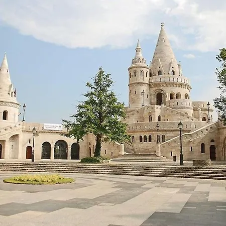 Raday Street, Spacious, Modern Budapest