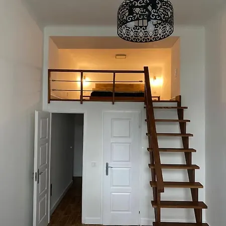 Raday Street, Spacious, Modern Lejlighed