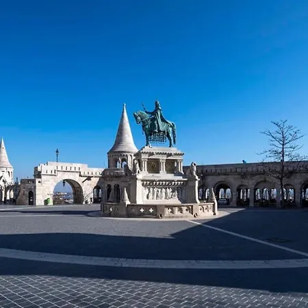 Raday Street, Spacious, Modern * Budapest
