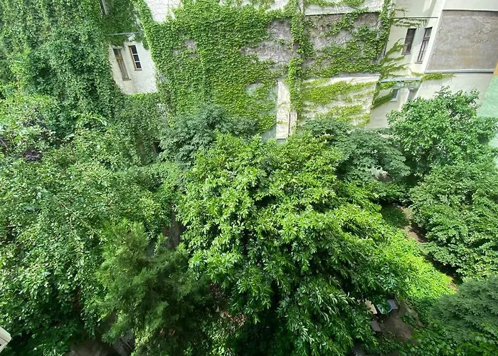 Apartment Raday Street, Spacious, Modern