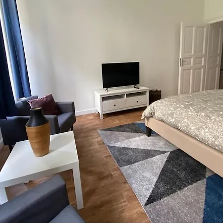 Raday Street, Spacious, Modern * 布达佩斯